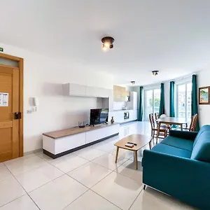 Aparthotel Msida Central Suites - Emmnic Court, Msida