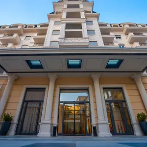 mozart.albaniahotels.org/